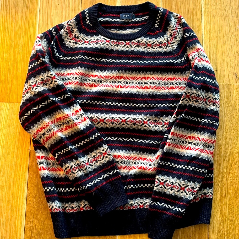 Hardly worn J Crew Men’s Large wool sweater in Navy, with red and cream